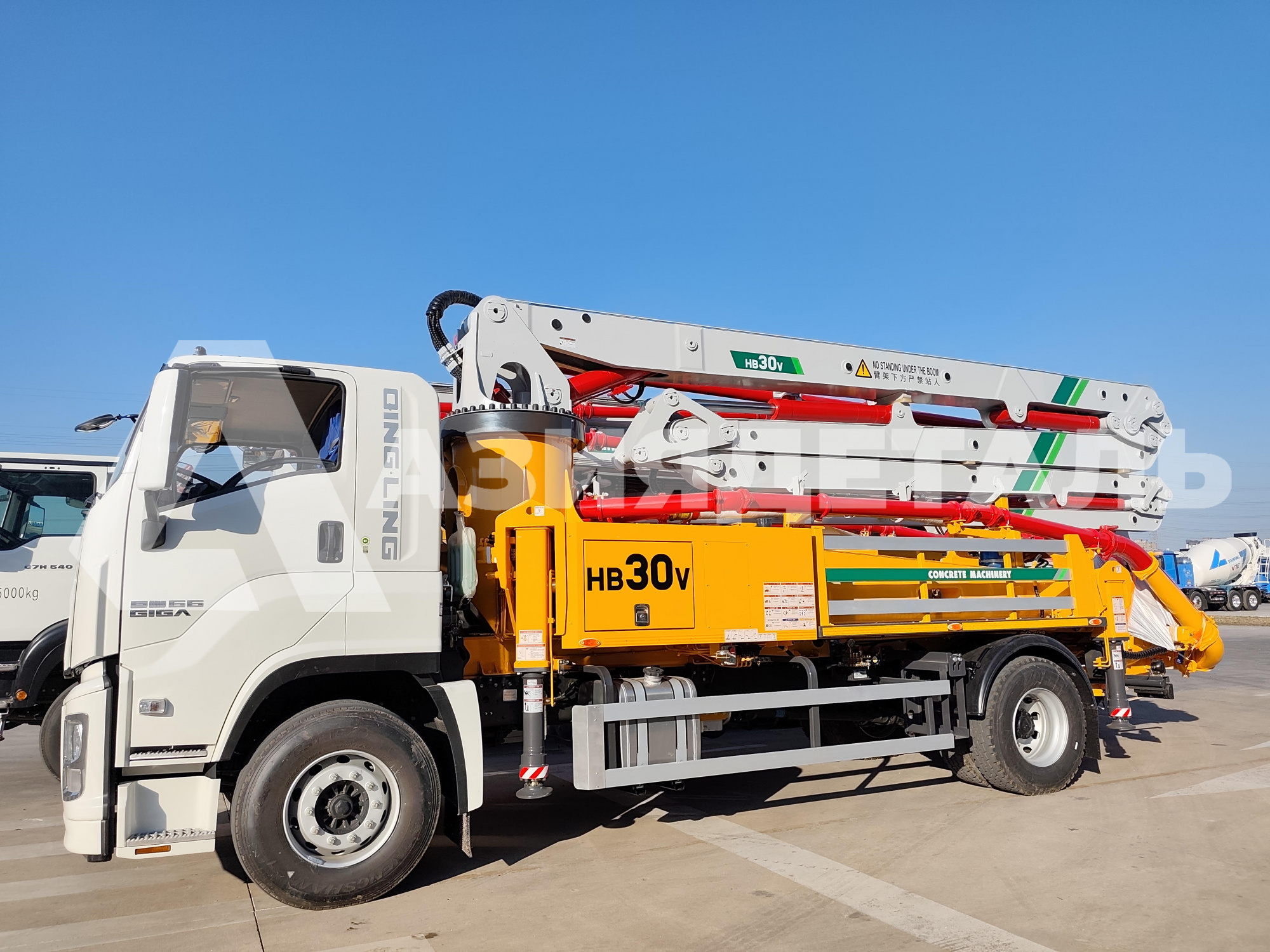 Автобетононасос XCMG HB30V