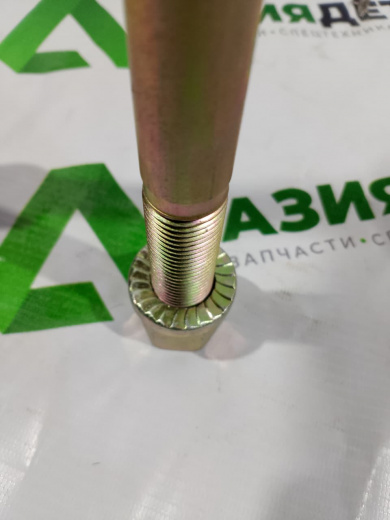 Стремянка передней рессоры 8 листовой крана XCMG XCT